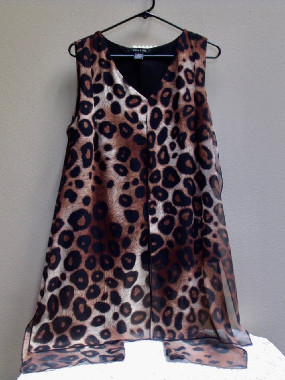 ADELE & MAY Sheer Overlay on Tank Sleeveless Top Sz L